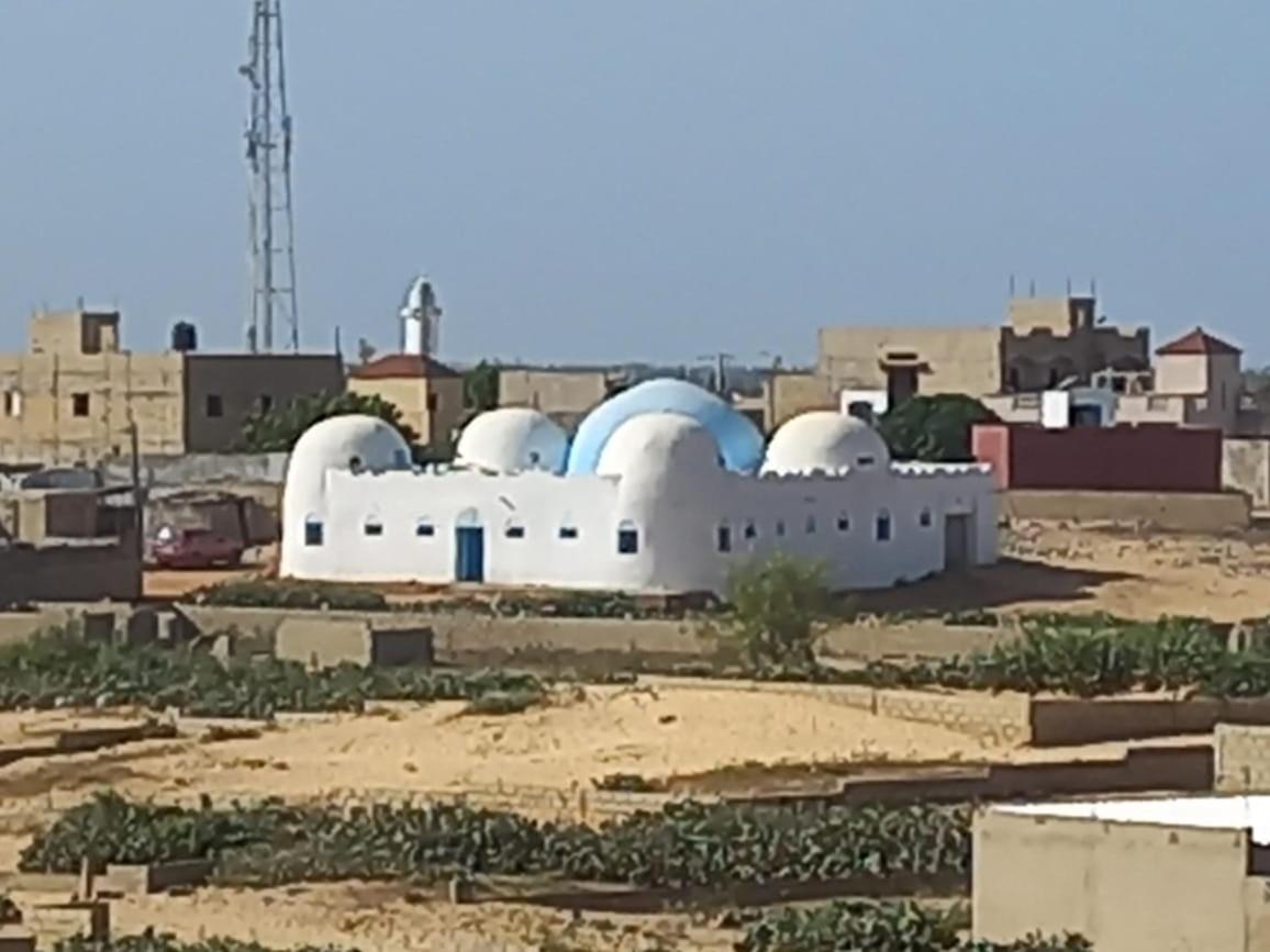 La Maison Blanche Deni Biram Ndao Bagian luar foto