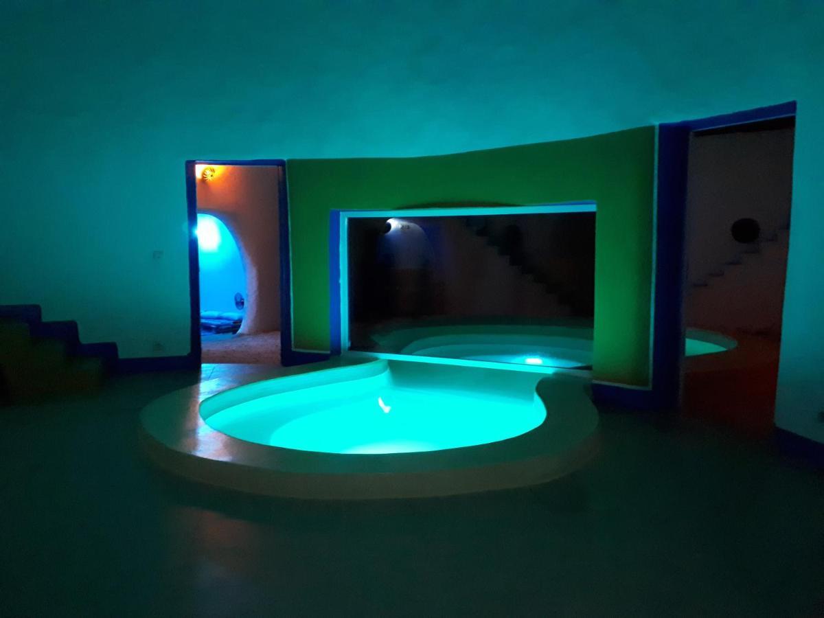 La Maison Blanche Deni Biram Ndao Bagian luar foto